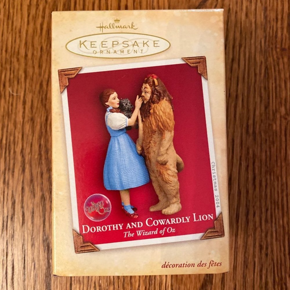 Hallmark Keepsake Dorothy and Lion